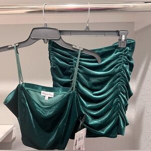 2 piece Crush velvet skirt set - Emerald Green - New